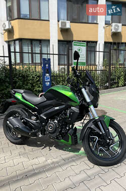 Мотоцикл Без обтекателей (Naked bike) Bajaj Dominar D400 2020 в Киеве