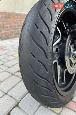 Мотоцикл Без обтекателей (Naked bike) Bajaj Dominar D400 2024 в 