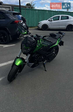 Мотоцикл Туризм Bajaj Dominar D400 2024 в 