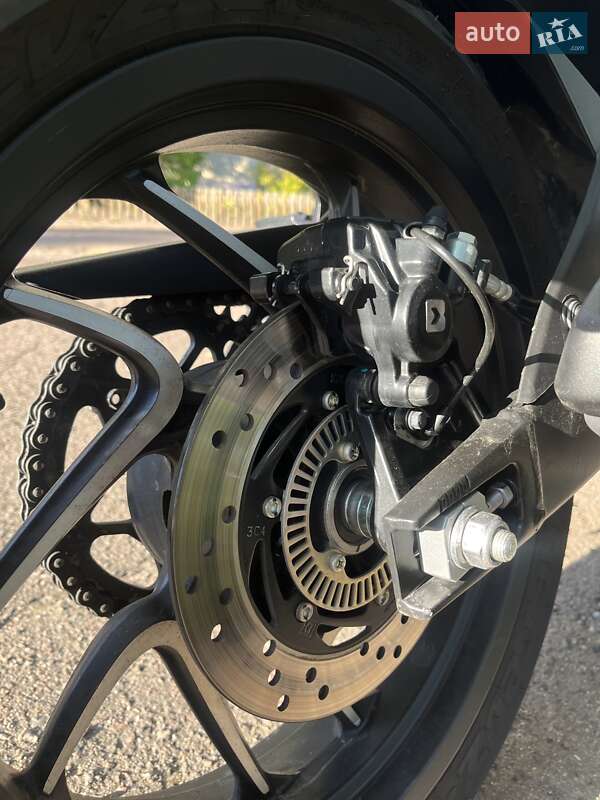 Мотоцикл Без обтікачів (Naked bike) Bajaj Dominar D400 2023 в Сумах