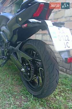 Мотоцикл Классик Bajaj Dominar D400 2024 в 