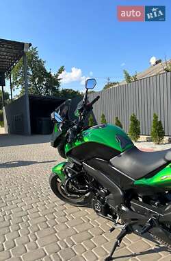 Мотоцикл Спорт-туризм Bajaj Dominar D400 2023 в 