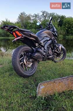 Мотоцикл Без обтекателей (Naked bike) Bajaj Dominar D400 2021 в 