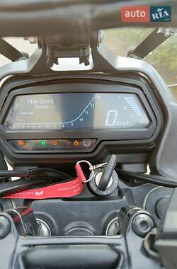 Мотоцикл Классік Bajaj Dominar D400 2020 в 