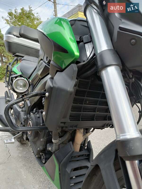 Мотоцикл Классік Bajaj Dominar D400 2020 в Немішаєве