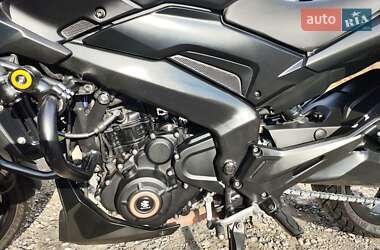 Мотоцикл Без обтекателей (Naked bike) Bajaj Dominar D400 2021 в 