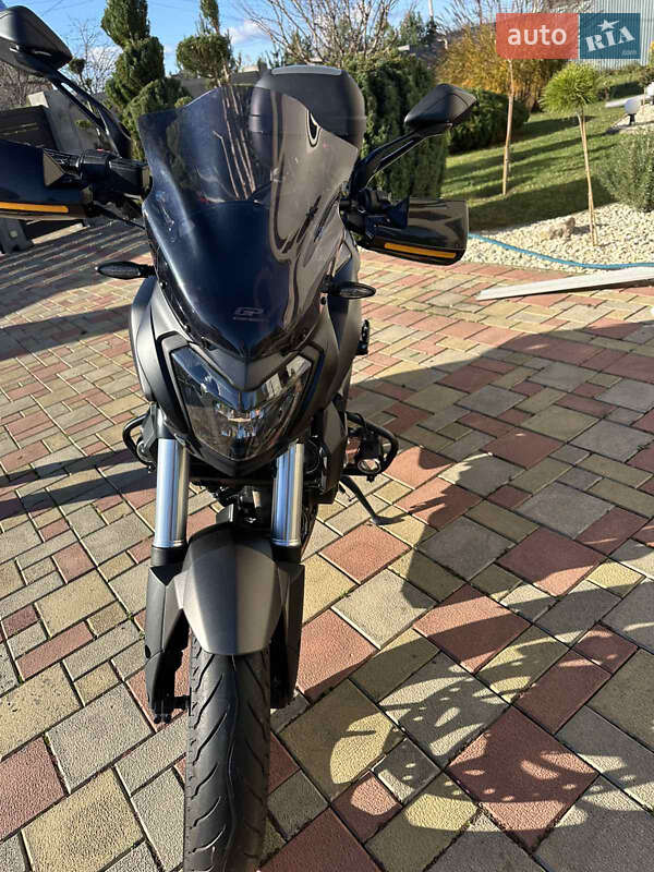 Мотоцикл Многоцелевой (All-round) Bajaj Dominar D400 2022 в Ужгороде