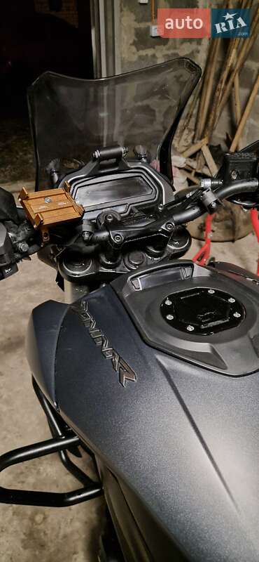 Мотоцикл Без обтекателей (Naked bike) Bajaj Dominar D400 2023 в Харькове