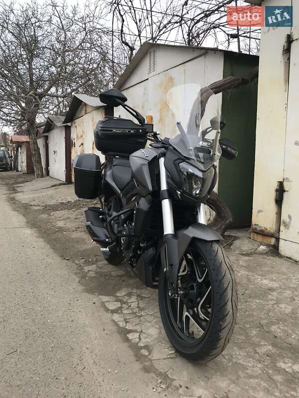 Bajaj Dominar D400 2021