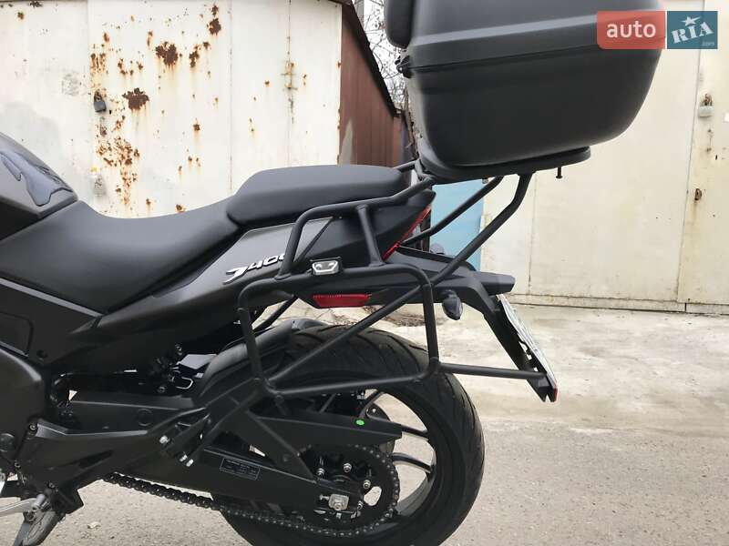 Мотоцикл Без обтекателей (Naked bike) Bajaj Dominar D400 2021 в Одессе