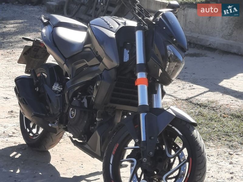 Bajaj Dominar D400 2020