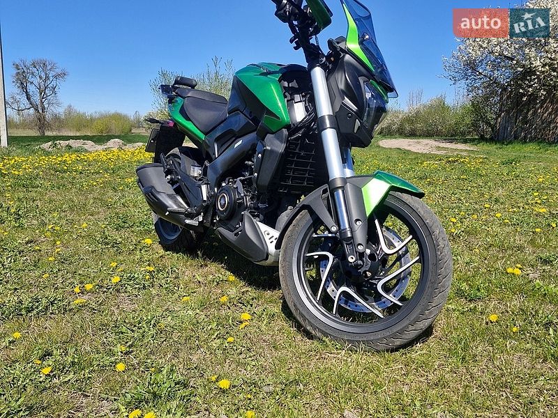 Bajaj Dominar D400 2024