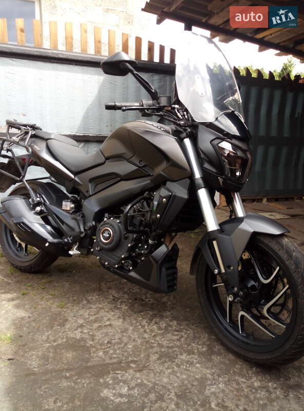 Мотоцикл Классік Bajaj Dominar 2021 в Львові