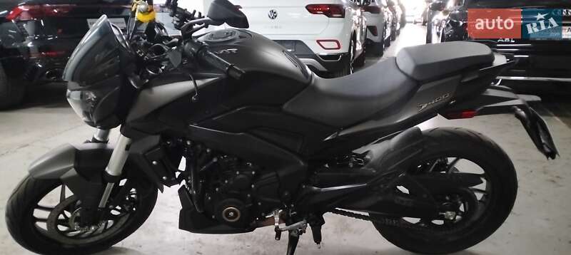 Мотоцикл Без обтекателей (Naked bike) Bajaj Dominar 2021 в 