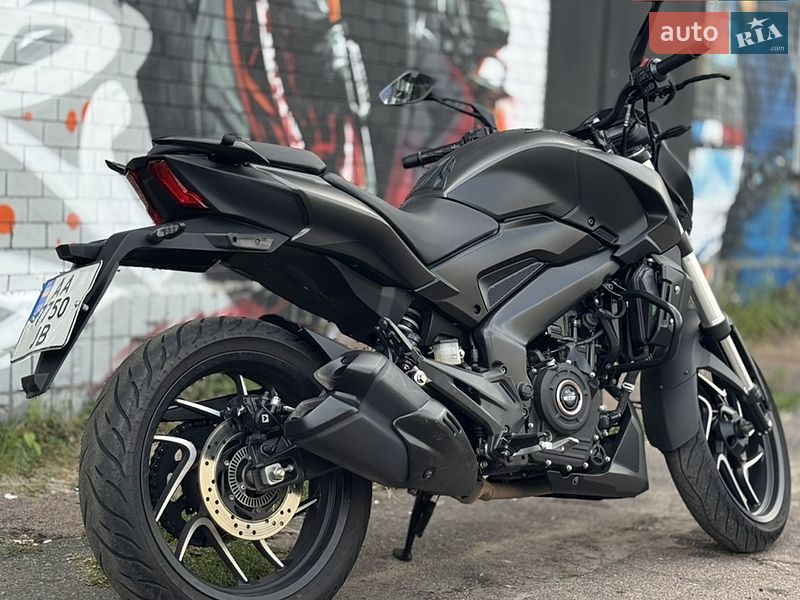Мотоцикл Классик Bajaj Dominar 2021 в Киеве
