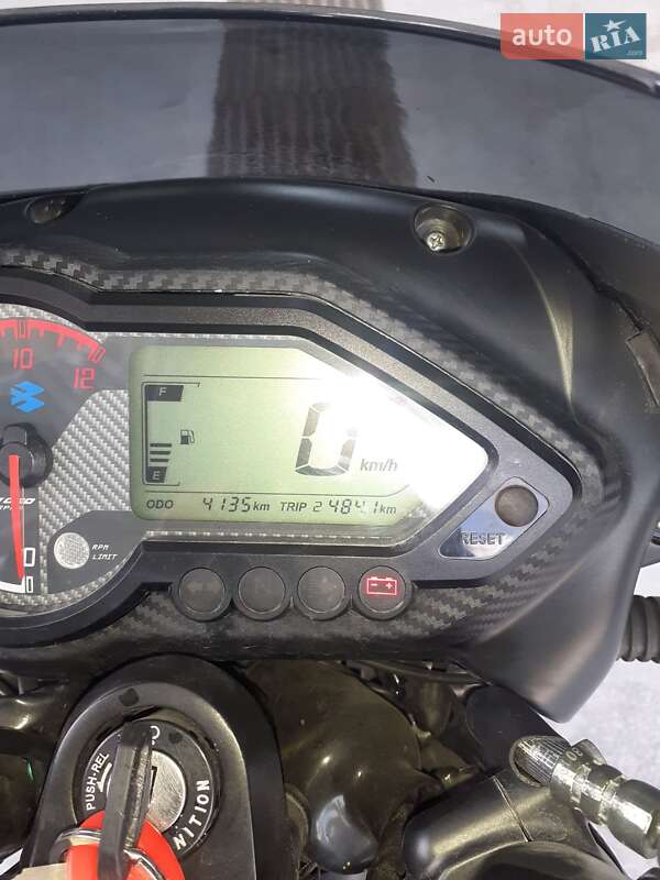 Грузовые мотороллеры, мотоциклы, скутеры, мопеды Bajaj Pulsar 180 2022 в Дунаевцах