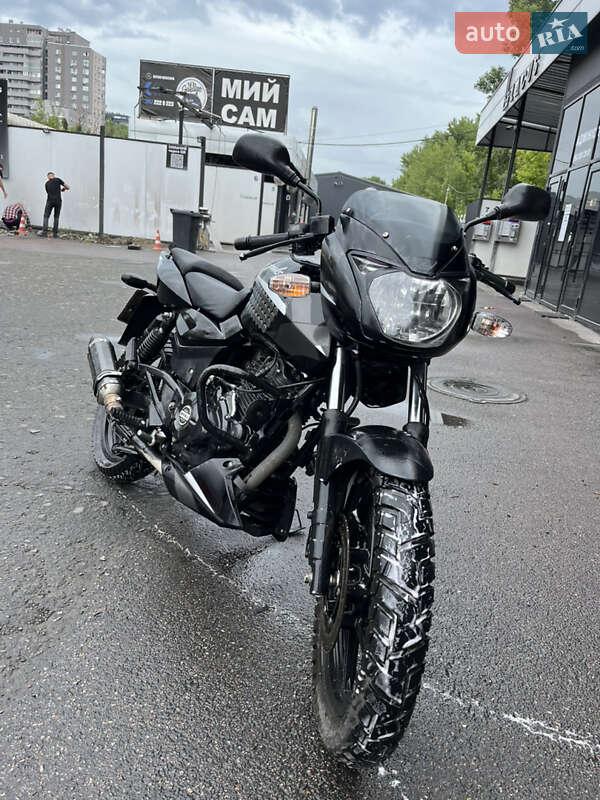 Мотоцикл Классик Bajaj Pulsar 180 2019 в 