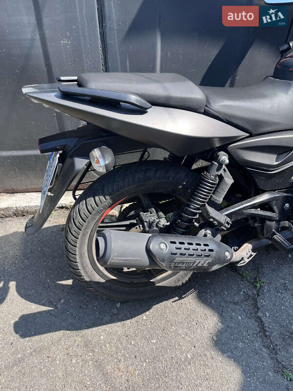Мопеди Bajaj Pulsar 180 2021 в Дніпрі