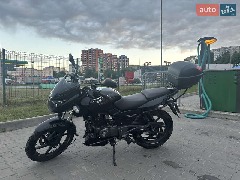 Мотоцикл Без обтекателей (Naked bike) Bajaj Pulsar 180 2020 в Обухове