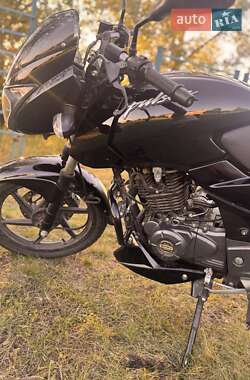 Спортбайк Bajaj Pulsar 180 2023 в 