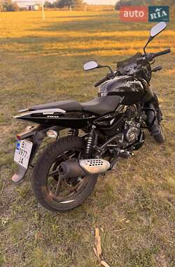 Спортбайк Bajaj Pulsar 180 2023 в 