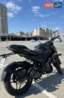 Мотоцикл Классік Bajaj Pulsar N250 2024 в 