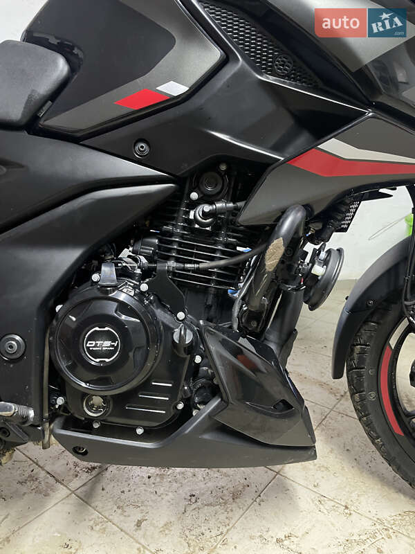 Мотоцикл Классик Bajaj Pulsar N250 2024 в Тернополе