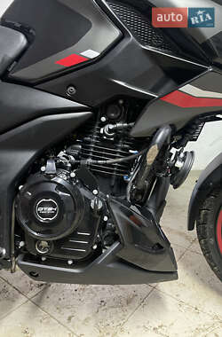 Мотоцикл Классік Bajaj Pulsar N250 2024 в 