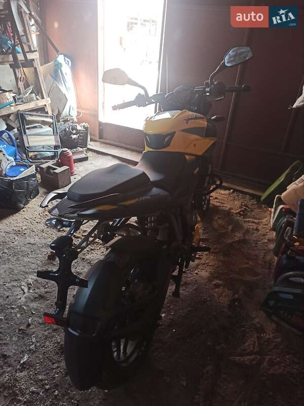 Bajaj Pulsar NS200 2020 Bajaj Pulsar NS200 2020