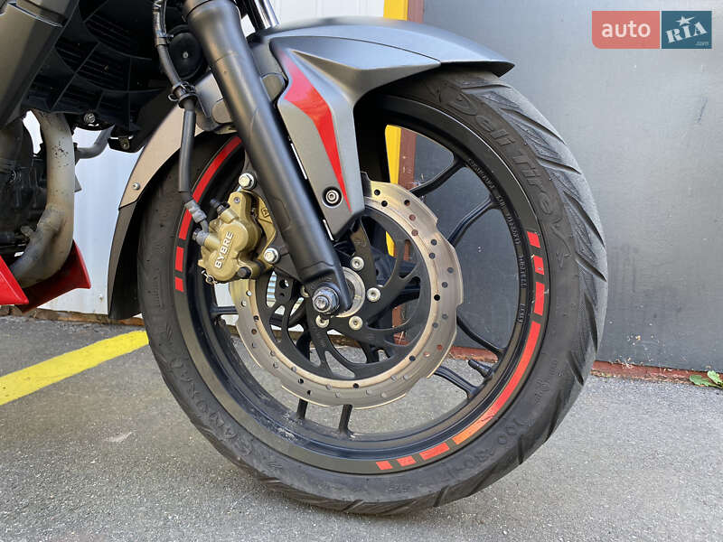 Вантажні моторолери, мотоцикли, скутери, мопеди Bajaj Pulsar NS200 2019 в Конотопі