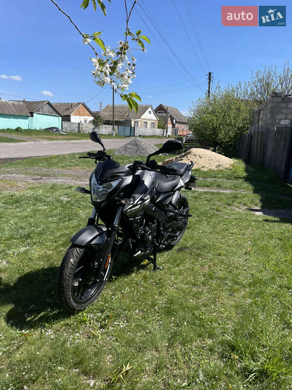 Мотоцикл Без обтекателей (Naked bike) Bajaj Pulsar NS200 2023 в Зенькове фото 10 Мотоцикл Без обтекателей (Naked bike) Bajaj Pulsar NS200 2023 в Зенькове