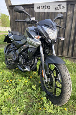 Мотоцикл Спорт-туризм Bajaj Pulsar NS200 2023 в Зіньківі