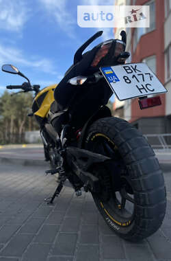 Мотоцикл Без обтекателей (Naked bike) Bajaj Pulsar NS200 2020 в Вараше