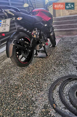 Мотоцикл Классік Bajaj Pulsar NS200 2019 в 
