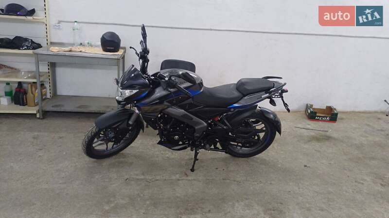 Мотоцикл Без обтікачів (Naked bike) Bajaj Pulsar NS200 2024 в 