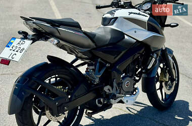 Мотоцикл Без обтекателей (Naked bike) Bajaj Pulsar NS200 2019 в 