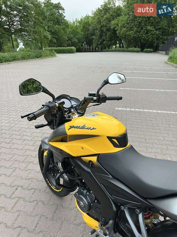 Мотоцикл Без обтекателей (Naked bike) Bajaj Pulsar NS200 2019 в Миргороде