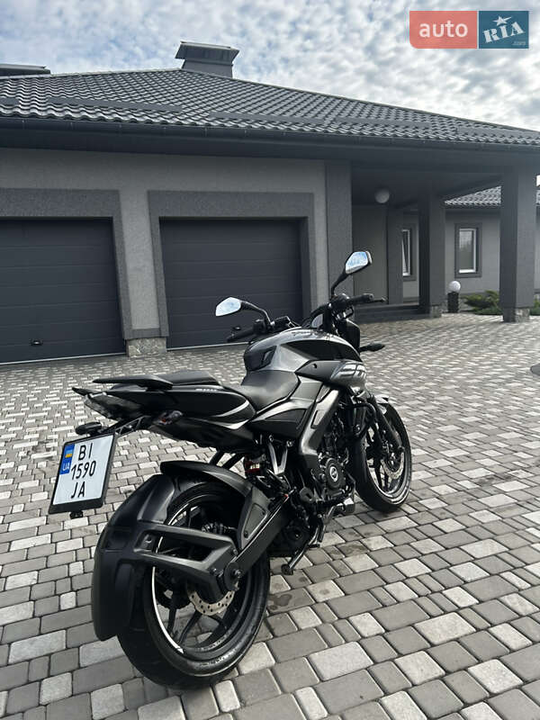 Мотоцикл Спорт-туризм Bajaj Pulsar NS200 2023 в Полтаве