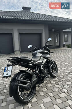 Мотоцикл Спорт-туризм Bajaj Pulsar NS200 2023 в 