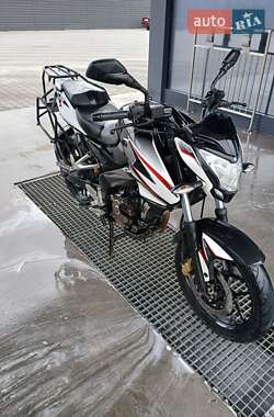 Мотоцикл Багатоцільовий (All-round) Bajaj Pulsar NS200 2017 в Синяві