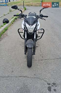 Мотоцикл Многоцелевой (All-round) Bajaj Pulsar NS200 2021 в 