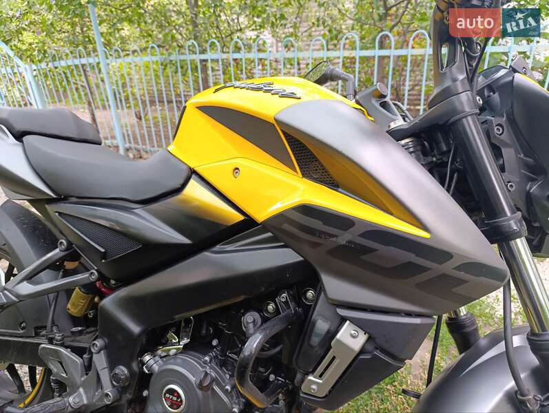 Вантажні моторолери, мотоцикли, скутери, мопеди Bajaj Pulsar NS200 2019 в Дніпрі