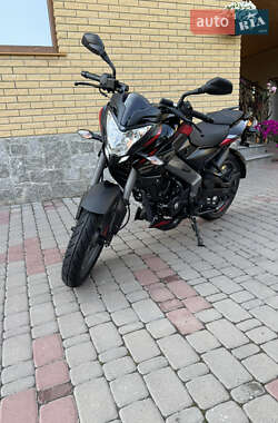Мотоцикл Багатоцільовий (All-round) Bajaj Pulsar NS200 2024 в 