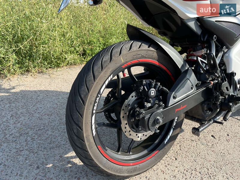 Мотоцикл Без обтікачів (Naked bike) Bajaj Pulsar NS200 2023 в Сумах