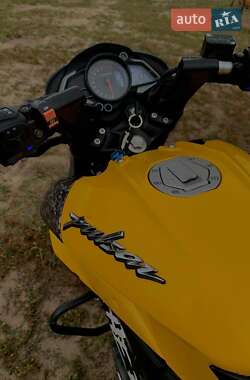 Мотоцикл Классик Bajaj Pulsar NS200 2019 в 