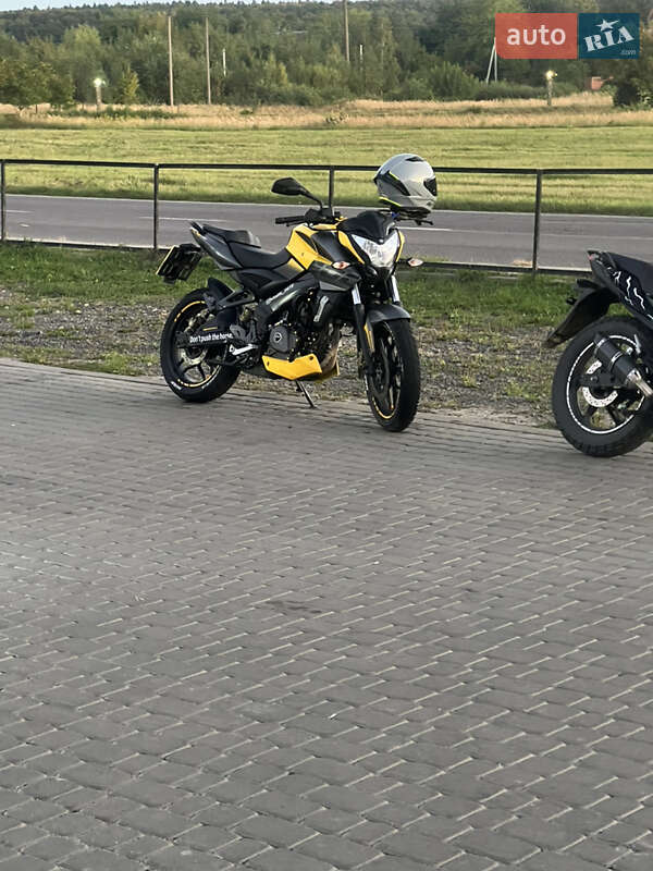 Мотоцикл Классик Bajaj Pulsar NS200 2018 в Рава-Русской