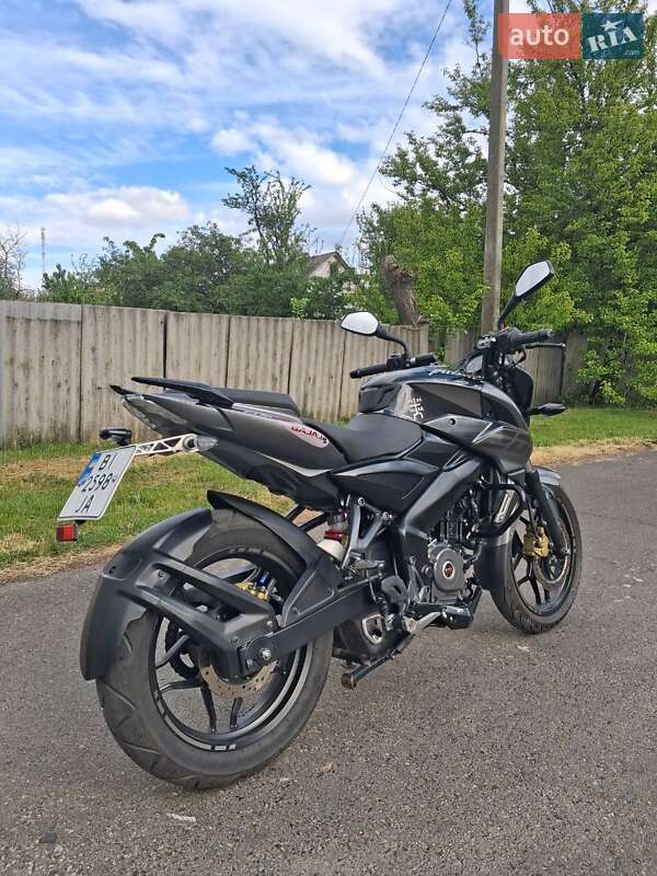 Мотоцикл Без обтекателей (Naked bike) Bajaj Pulsar NS200 2020 в Полтаве