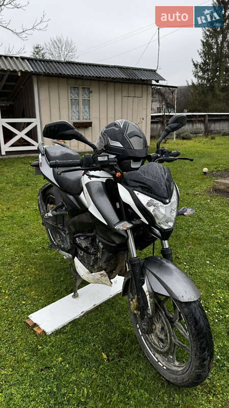 Мотоцикл Классік Bajaj Pulsar NS200 2020 в Снятині
