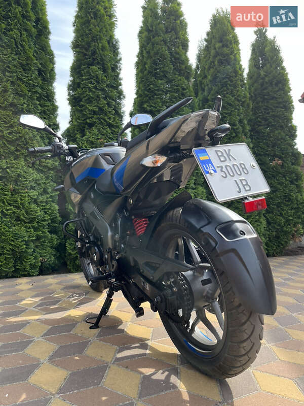 Мотоцикл Без обтікачів (Naked bike) Bajaj Pulsar NS200 2024 в Сарнах