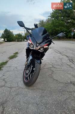 Мотоцикл Супермото (Motard) Bajaj Pulsar RS200 2017 в 